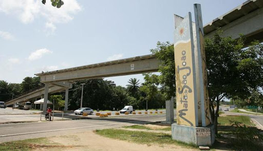 Segundo eles, Guardas Municipais impedem o acesso dos ônibus com turistas