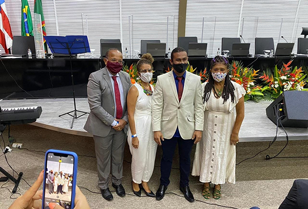 Luiz Carlos Suíca com vereadores petistas eleitos no pleito de novembro