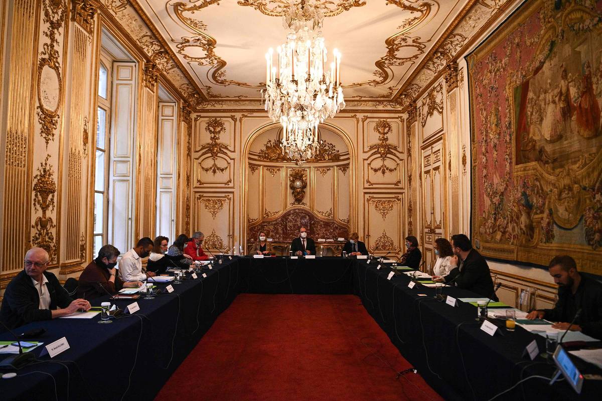 Região de idioma alemão cria fóruns permanentes de cidadãos para fazer propostas de política pública