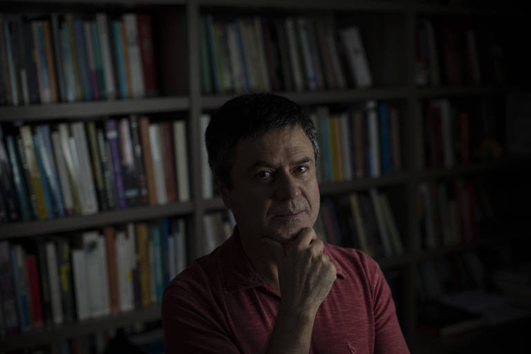 Para autor de livro sobre neopentecostais, relação entre o pastor e os fiéis da igreja não é passiva