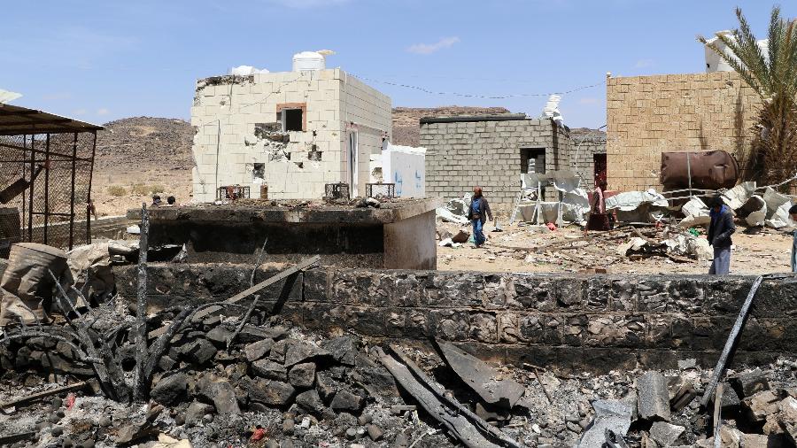 Representante do governo, Sadek Duid, culpa os rebeldes houthis pela explosão