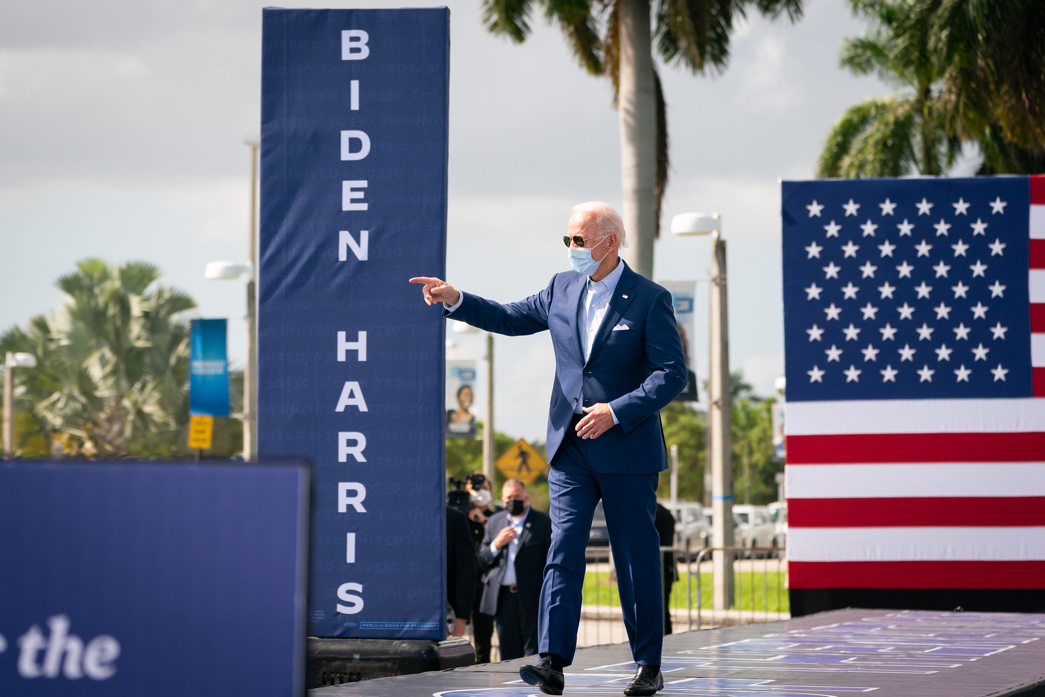 Especialistas afirmam que País deve trabalhar com mais empenho na área climática e mostrar que protege de fato a Amazônia; para ex-embaixador dos EUA, carta que Bolsonaro enviou ao presidente americano chegou tarde