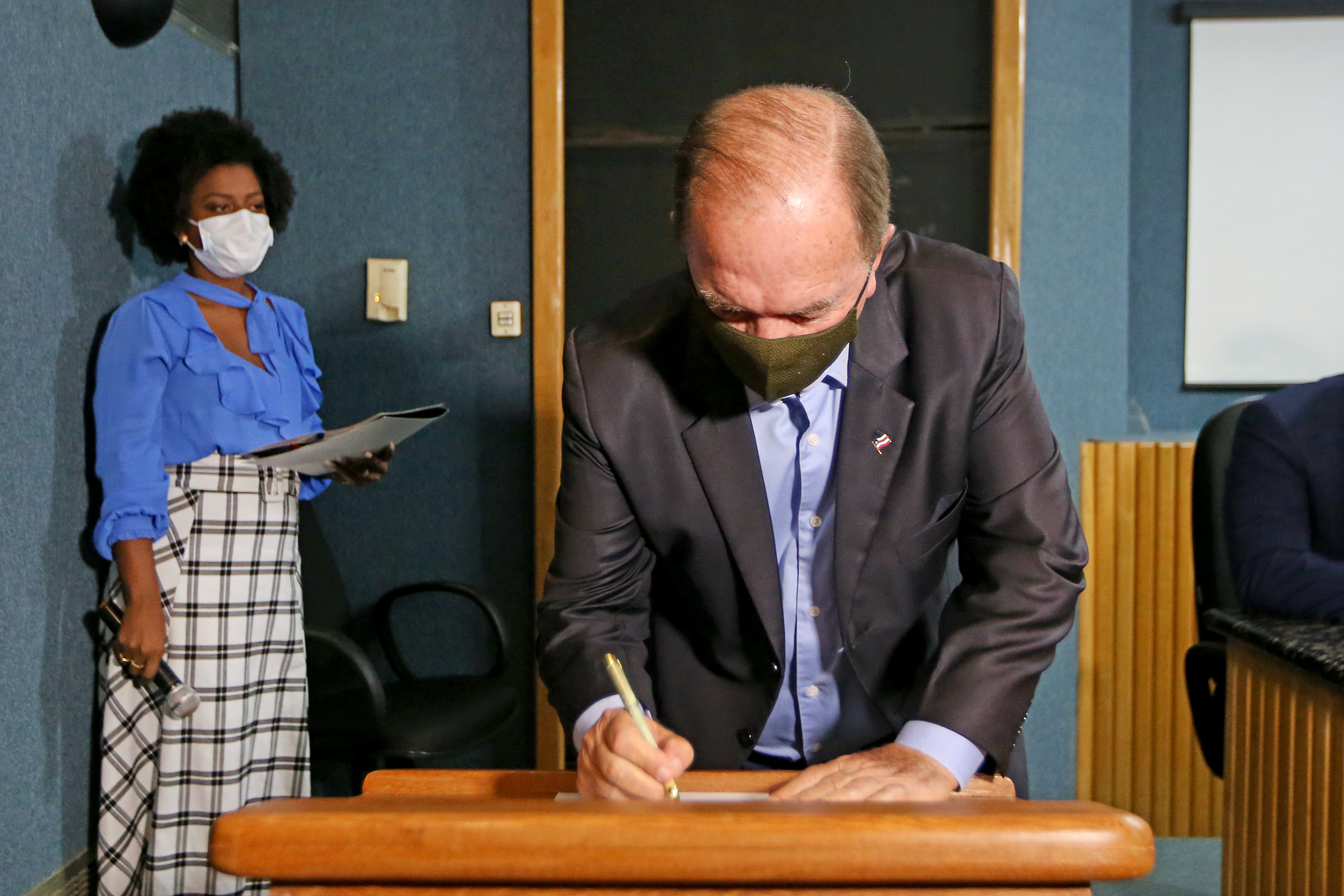 Na imagem, o vice-governador da Bahia, João Leão, do PP