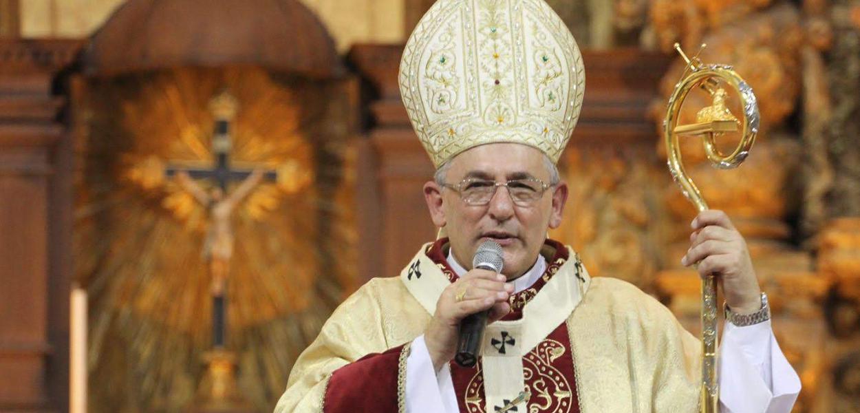 O caso veio à tona quando o arcebispo fez um pronunciamento, no início de dezembro, para se defender do que chamou de ‘acusações de imoralidade’ O caso veio à tona quando o arcebispo fez um pronunciamento, no início de dezembro, para se defender do que chamou de ‘acusações de imoralidade’