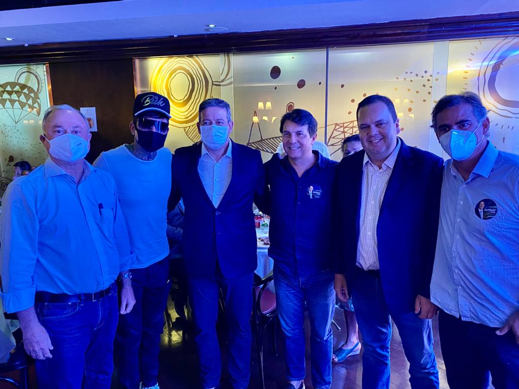 Além da bancada do DEM baiano, parlamentares de partidos 'agregados', como PSDB e PRB, também fecharam com Arthur Lira