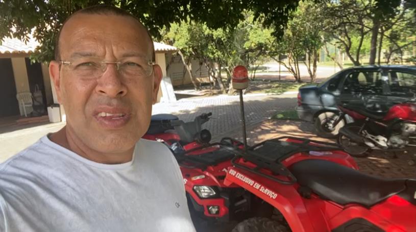 Imagem de Prisco encontra dois quadriciclos dos Bombeiros em condomínio de ex-secretário e cobra Rui: 'É dinheiro público' Imagem de Prisco encontra dois quadriciclos dos Bombeiros em condomínio de ex-secretário e cobra Rui: 'É dinheiro público'