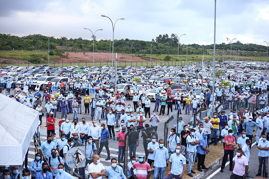 Protesto dos funcionários da Ford de Camaçari Protesto dos funcionários da Ford de Camaçari