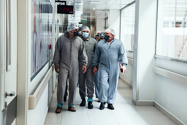 Ministro da Saúde, Eduardo Pazuello, participa da entrega de enfermaria de campanha em Manaus