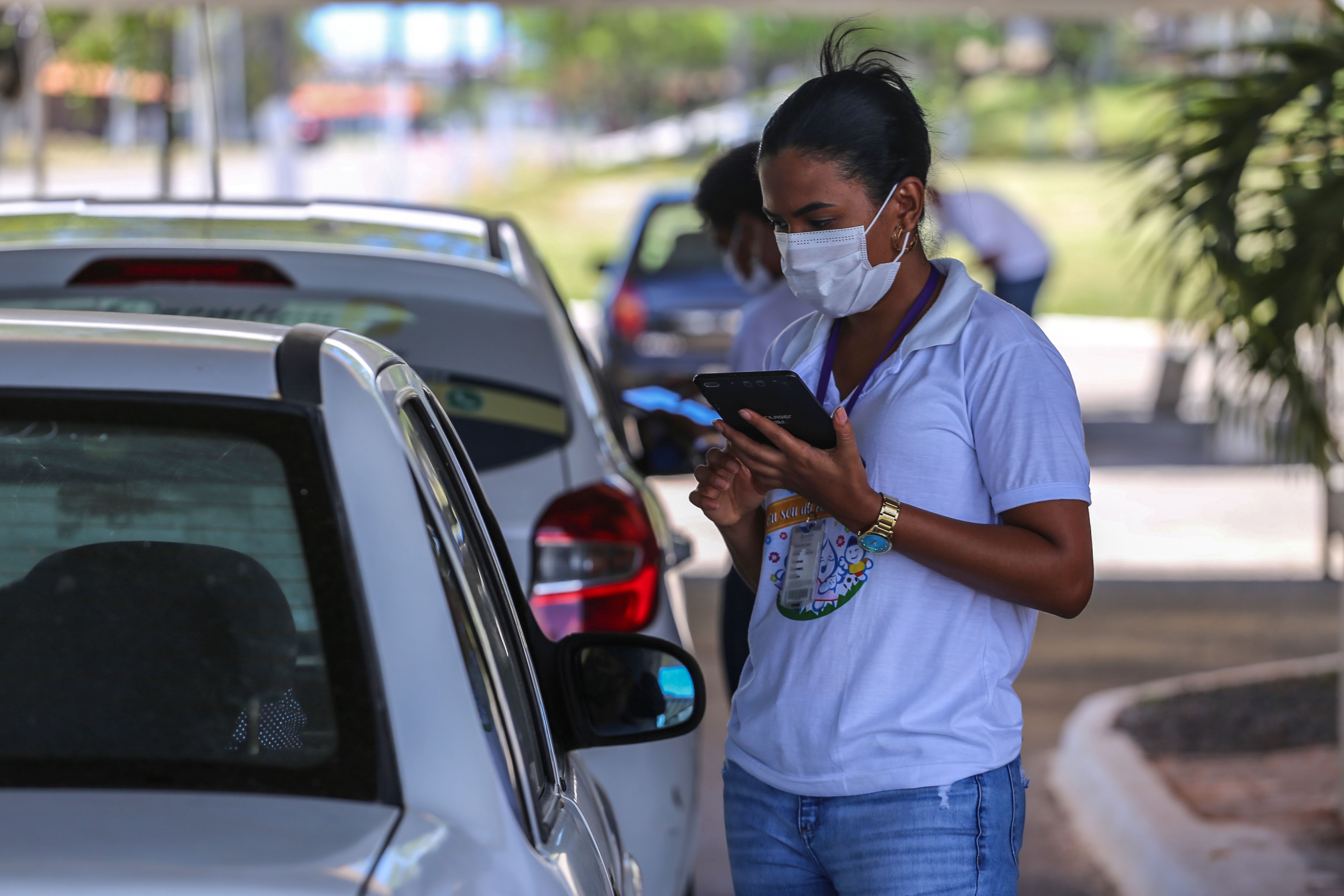 Nas últimas 24 horas, 269.591 pessoas receberam a vacina pela primeira vez, de acordo com dados reunidos pelo consórcio de veículos de imprensa