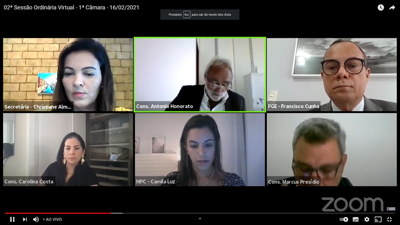 Sessão da Primeira Câmara do TCE-BA