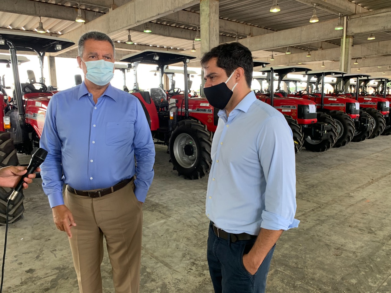 Segundo o governador Rui Costa, as máquinas serão repassadas para prefeituras e associações Segundo o governador Rui Costa, as máquinas serão repassadas para prefeituras e associações