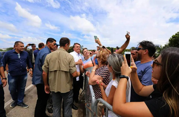 Bolsonaro o Carnaval em São Francisco do Sul (SC)