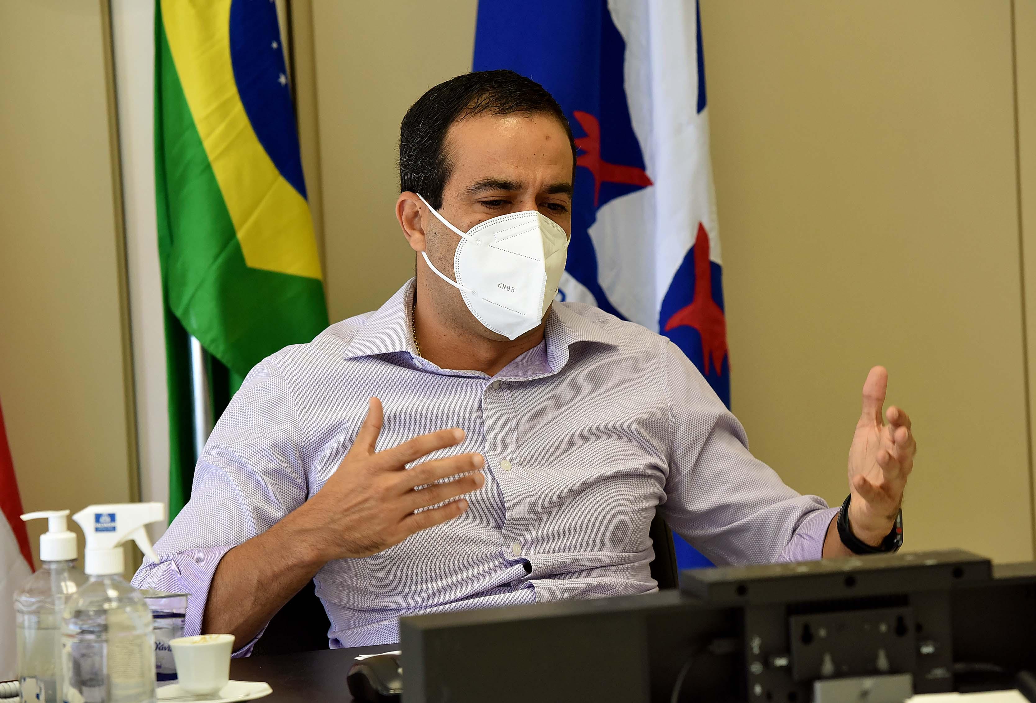 Na imagem, o prefeito de Salvador, Bruno Reis, do Democratas