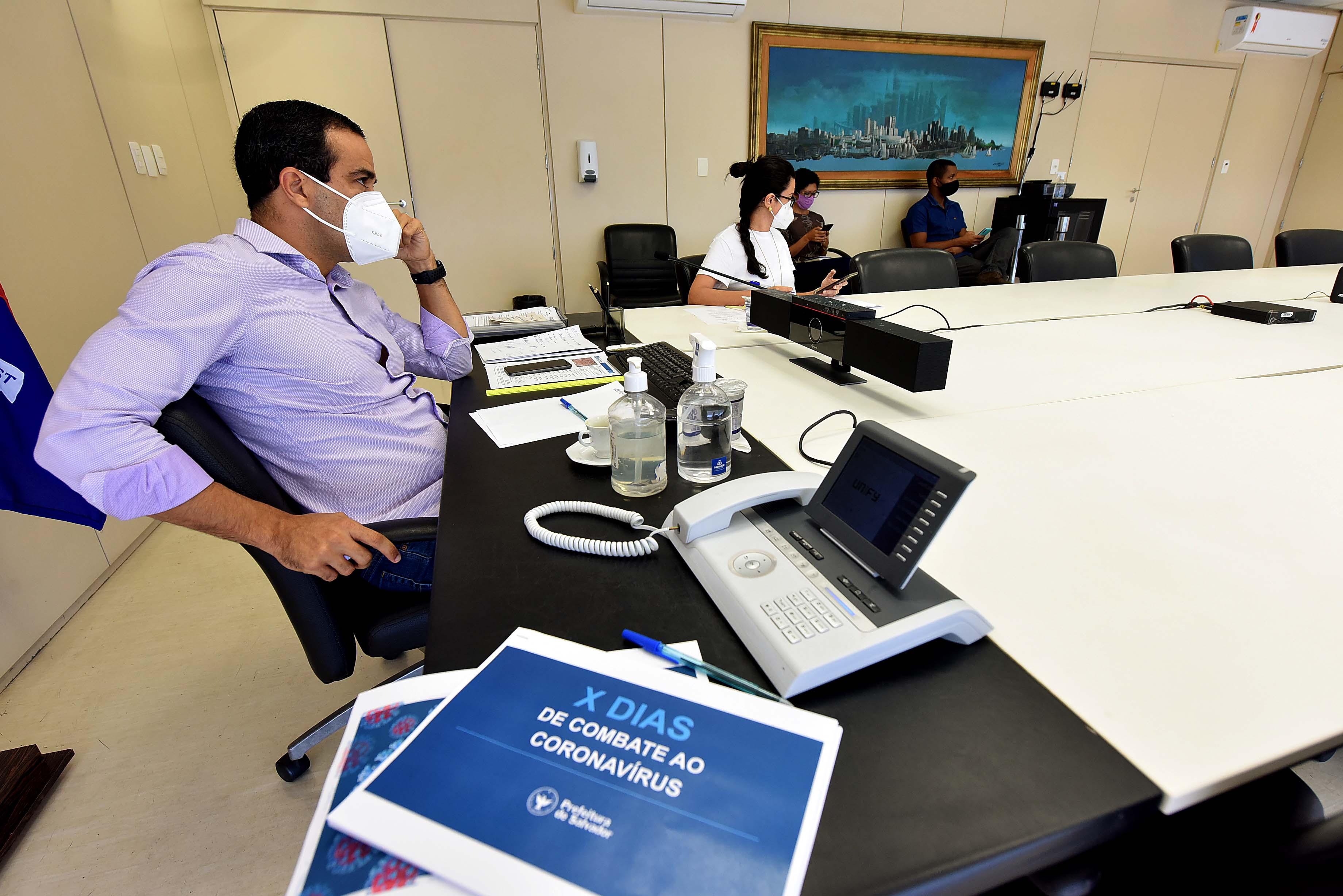 Na imagem, o prefeito de Salvador, Bruno Reis, do Democratas