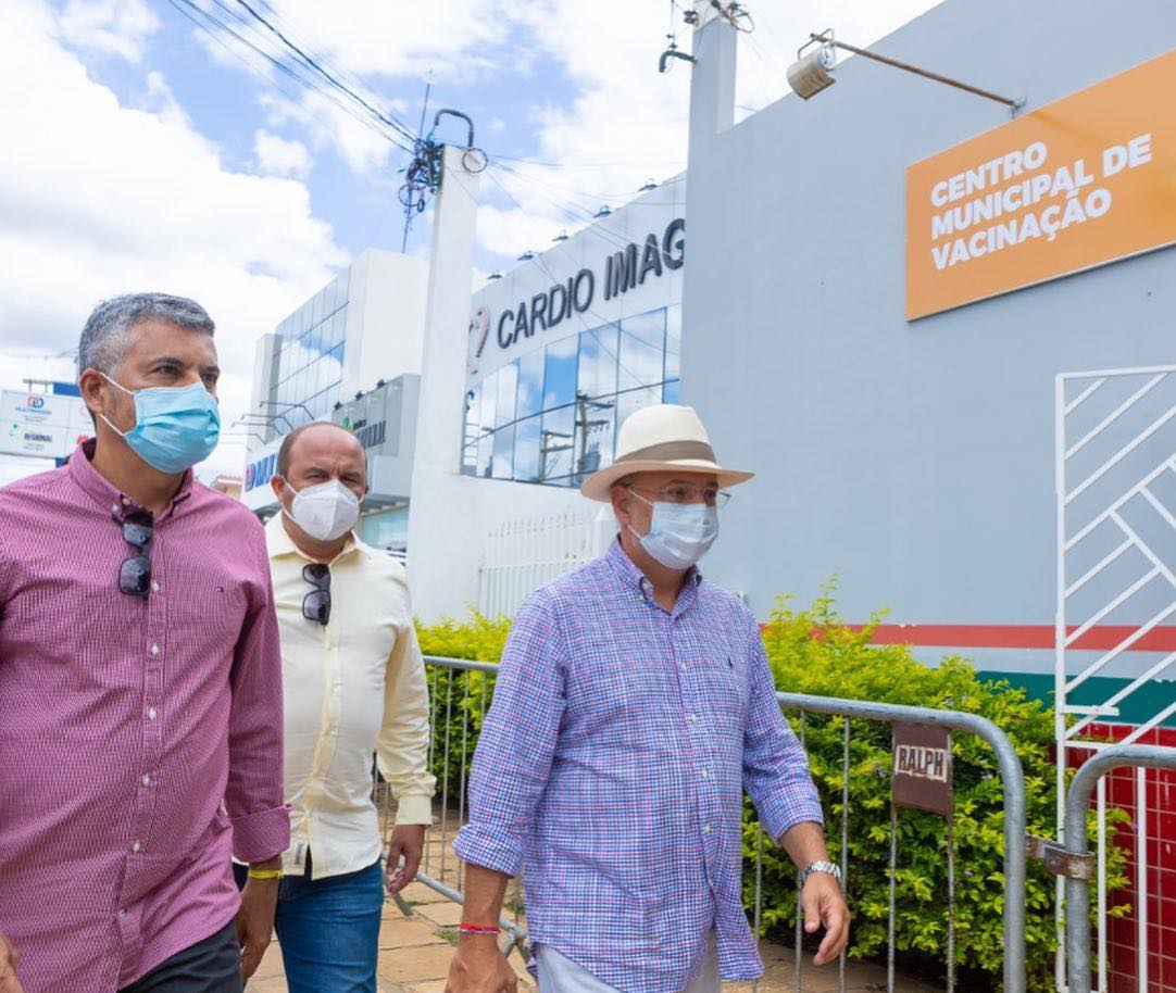 De acordo com o prefeito Elmo Vaz, o mais importante é salvar vidas De acordo com o prefeito Elmo Vaz, o mais importante é salvar vidas