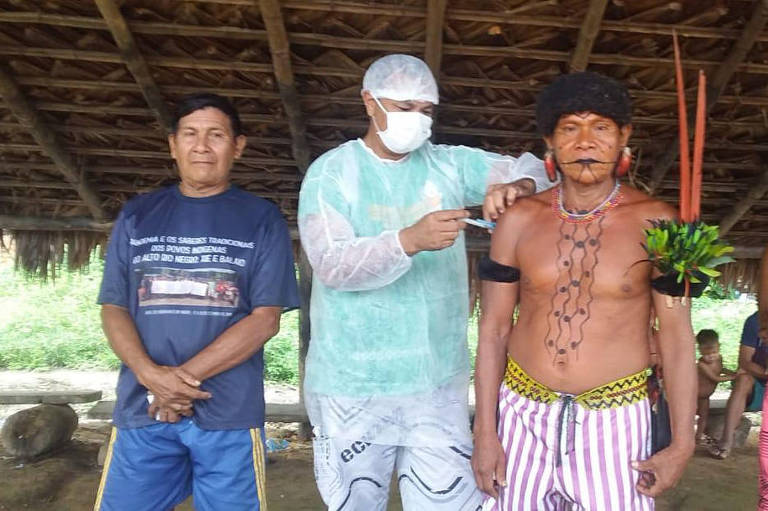 Campanha de vacinação contra a Covid-19 na comunidade ianomâmi de Maturacá, município de São Gabriel da Cachoeira (AM)