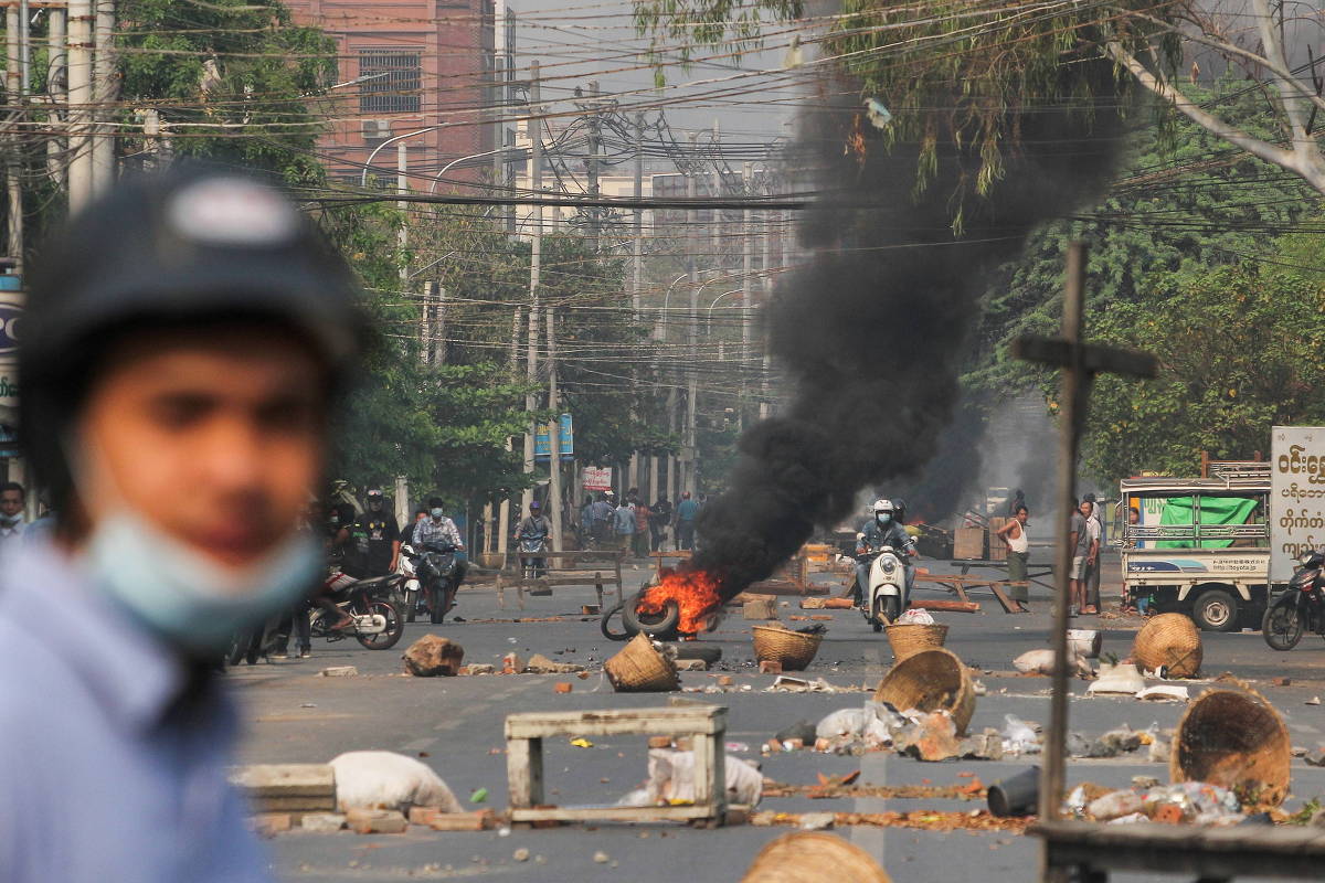 Um dos dias mais sangrentos desde golpe militar inclui assassinato de criança de 5 anos, reporta mídia local