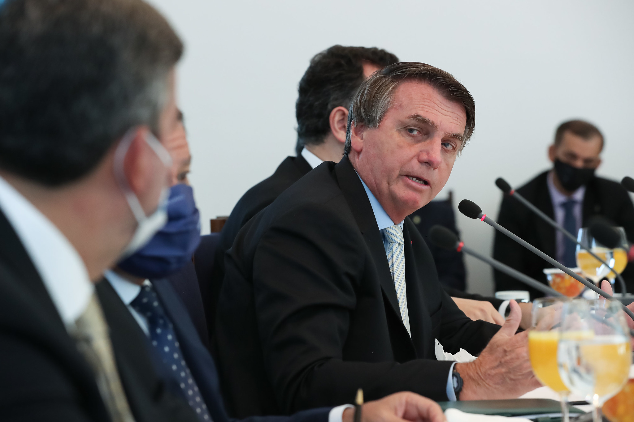 Bolsonaro precisa do apoio do PIB para aprovar projeto do IR e o Congresso pode cobrar uma fatura própria