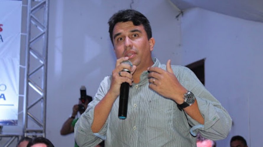 Prefeito de Serrinha, Adriano Lima