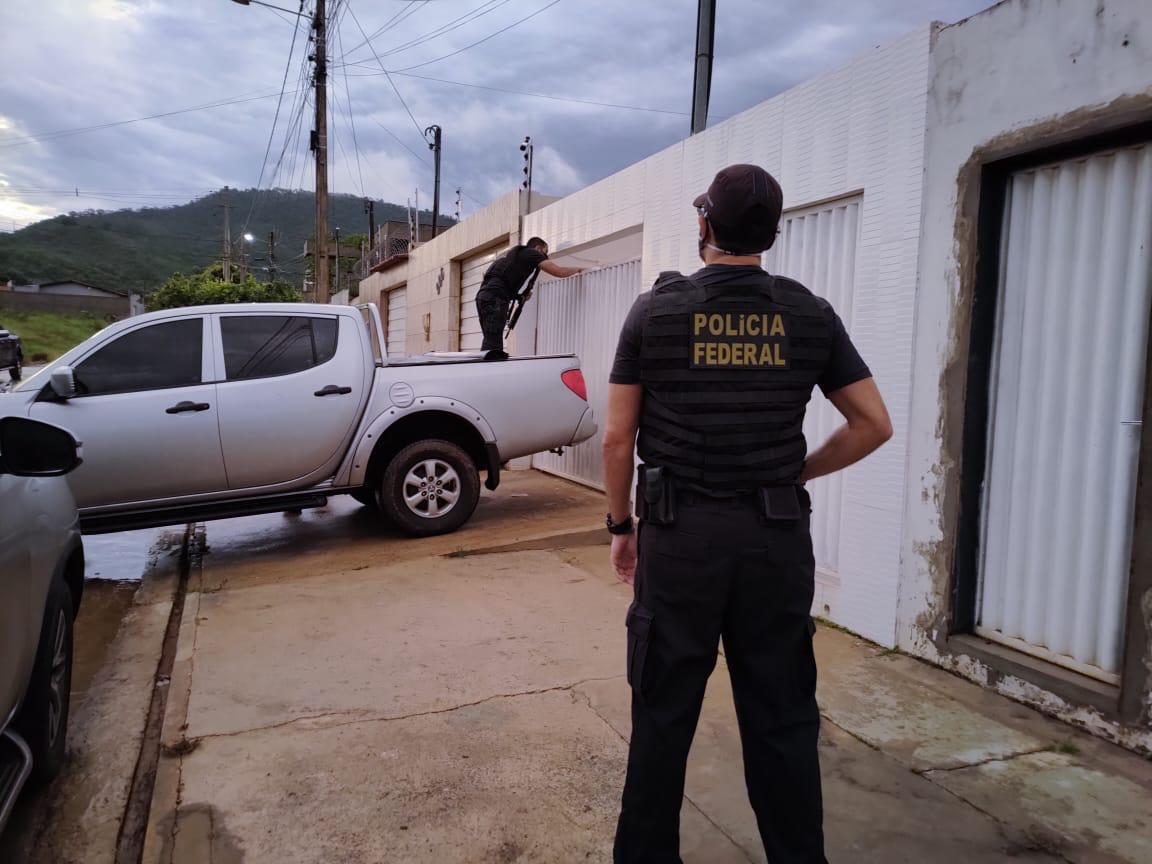 As investigações que deram origem à operação foram iniciadas no ano de 2020, com base em informações apresentadas pelo Ministério Público Federal