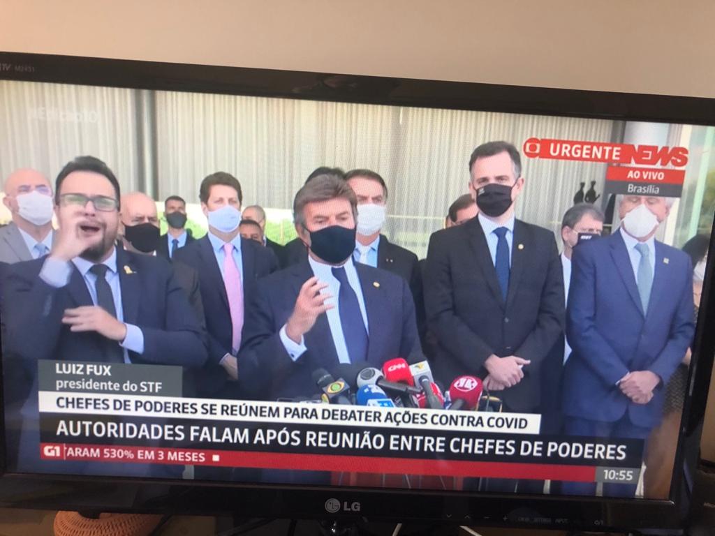Jair Bolsonaro se reúne com líderes dos poderes Jair Bolsonaro se reúne com líderes dos poderes