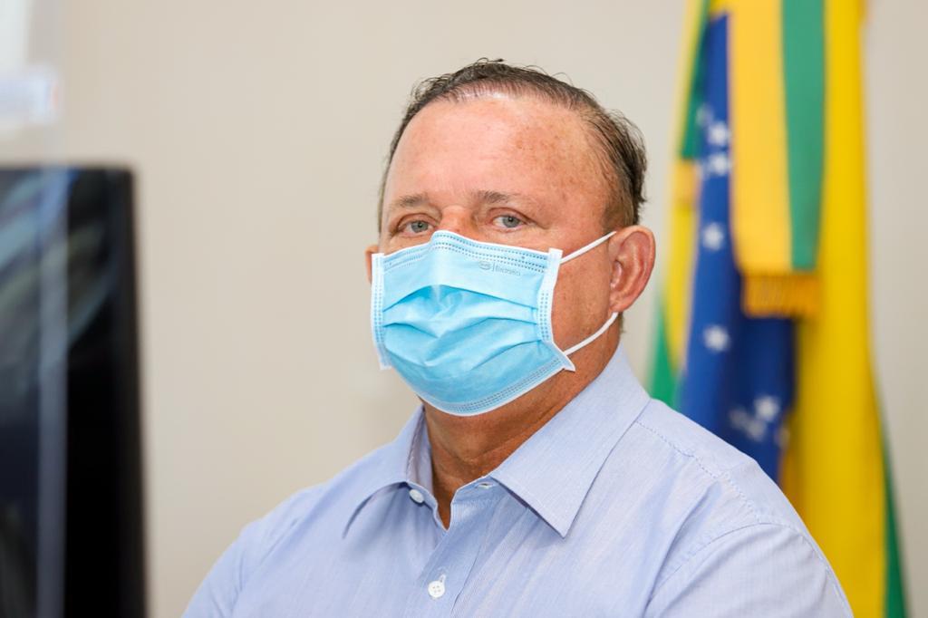 Adolfo Menezes Adolfo Menezes