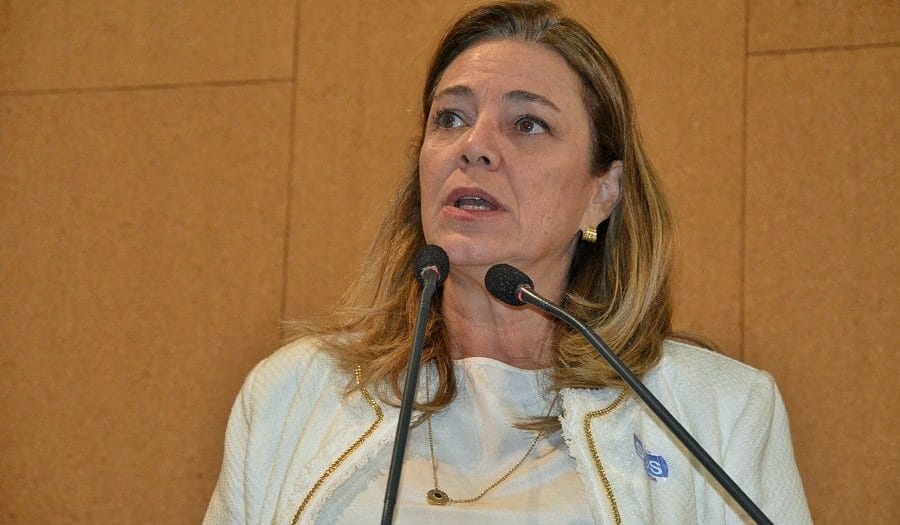 Deputada Fabíola Mansur