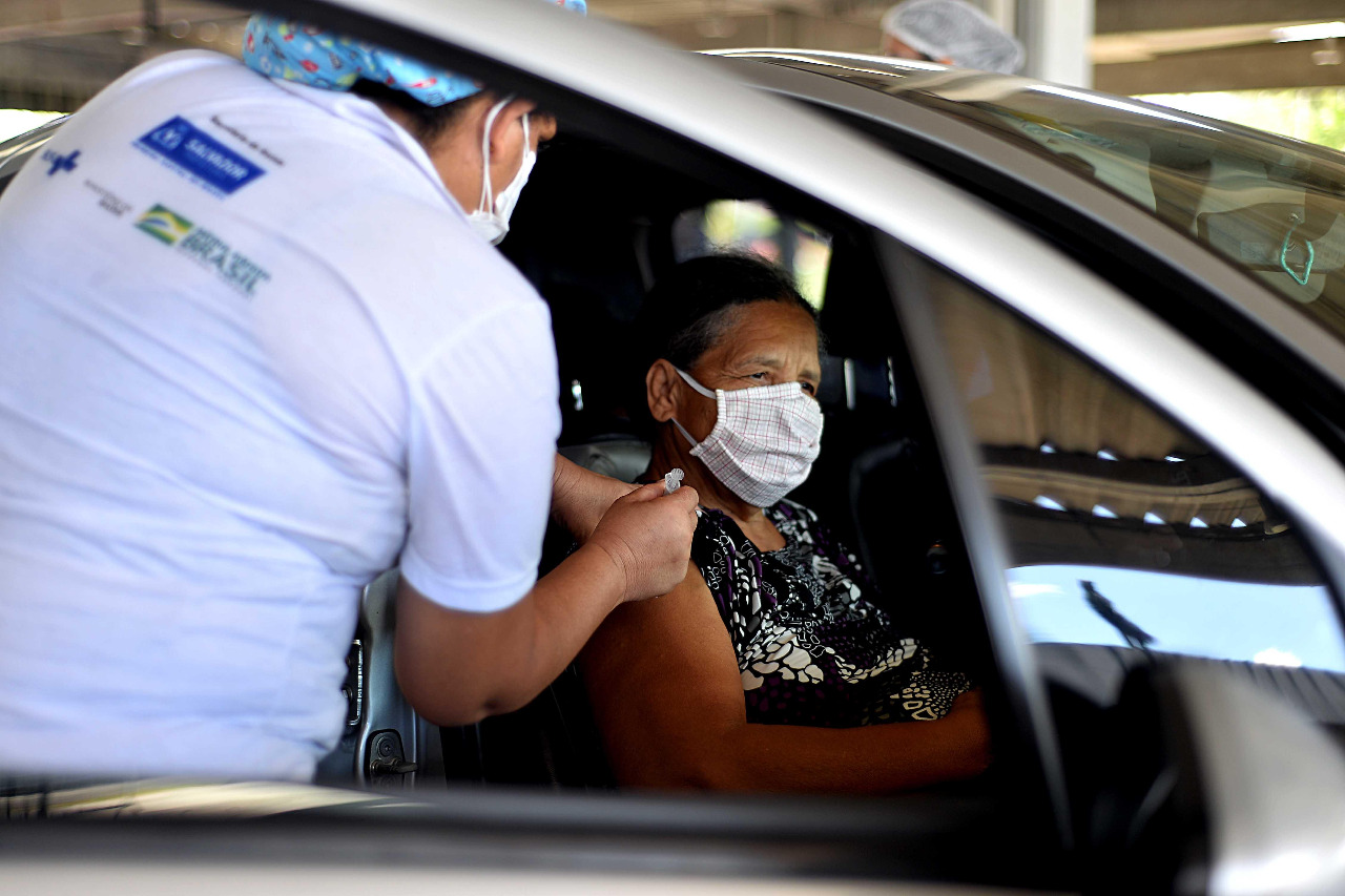 A imunização da segunda dose prosseguirá normalmente para idosos e trabalhadores da saúde A imunização da segunda dose prosseguirá normalmente para idosos e trabalhadores da saúde