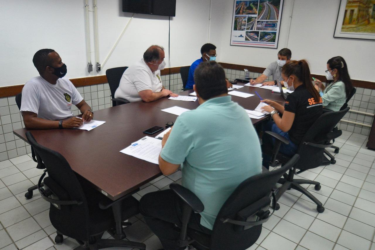 s detalhes da operação foram apresentados em reunião na tarde deste domingo, que reuniu a equipe operacional da Semob e representantes do Stec