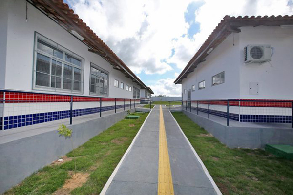 Escolas e universidades do estado da Bahia terão internet banda larga de alta velocidade