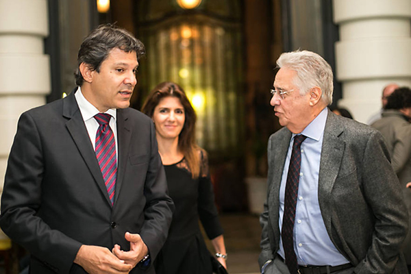 O ex-prefeito de São Paulo Fernando Haddad (PT) e o ex-presidente Fernando Henrique Cardoso (PSDB) O ex-prefeito de São Paulo Fernando Haddad (PT) e o ex-presidente Fernando Henrique Cardoso (PSDB)