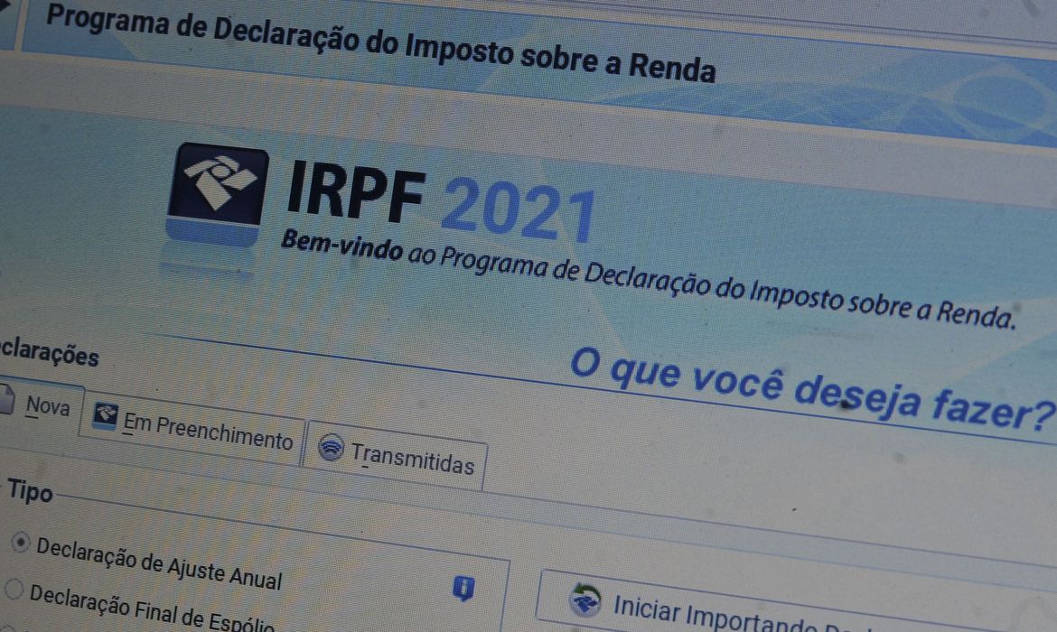 Prazo termina às 23h59; para evitar multa, especialistas dizem que é melhor apresentar uma declaração incompleta e corrigir depois