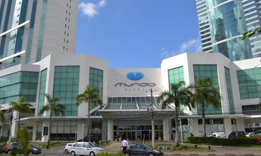 Prédio fica em uma das principais avenidas de Salvador Prédio fica em uma das principais avenidas de Salvador