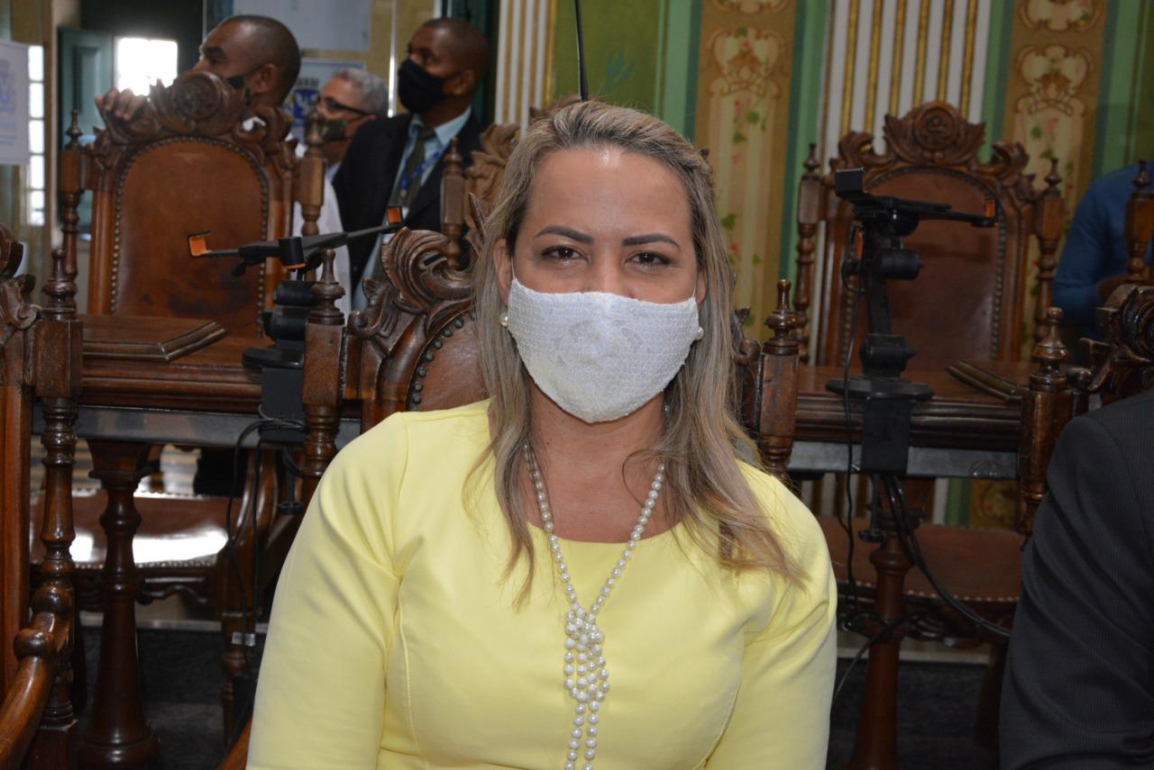 Vereadora Débora Santana (AVANTE) Vereadora Débora Santana (AVANTE)