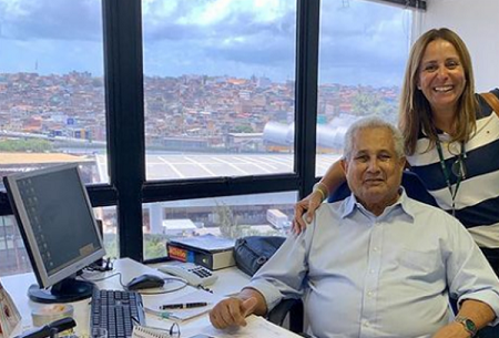 Eliezer Varjão com a filha, a também jornalista Elane Varjão Eliezer Varjão com a filha, a também jornalista Elane Varjão