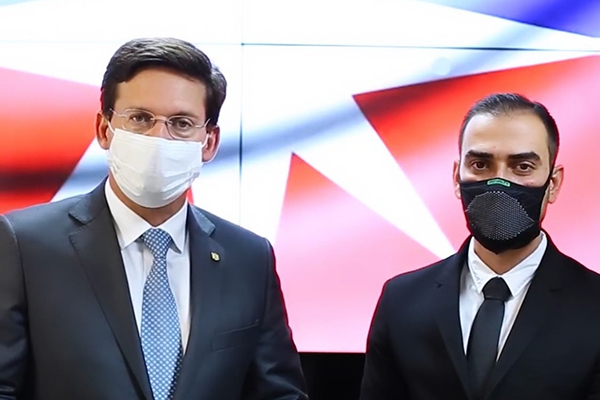 O ministro da Cidadania, João Roma, e o prefeito de Luís Eduardo Magalhães, Júnior Marabá (DEM)