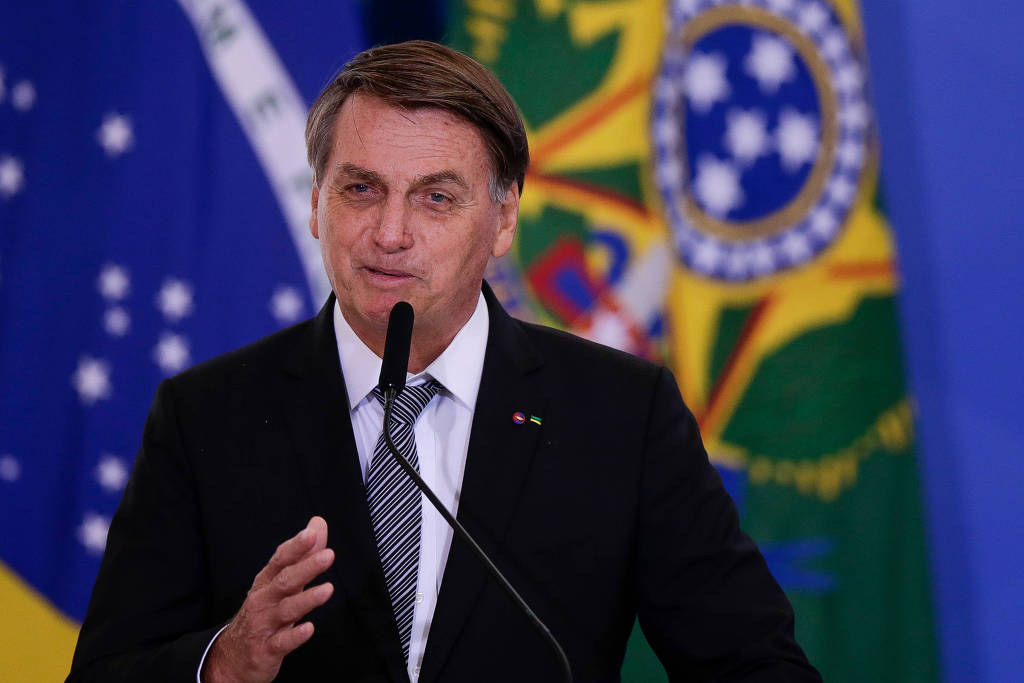O presidente Jair Bolsonaro durante cerimônia de cumprimento aos oficiais generais promovidos, no Palácio do Planalto O presidente Jair Bolsonaro durante cerimônia de cumprimento aos oficiais generais promovidos, no Palácio do Planalto