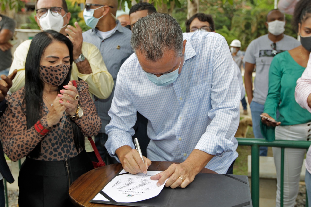 Governador Rui Costa (PT)