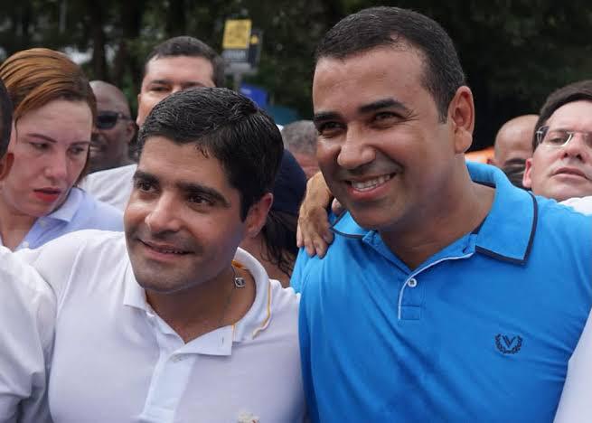 ACM Neto e Júnior Borges ACM Neto e Júnior Borges