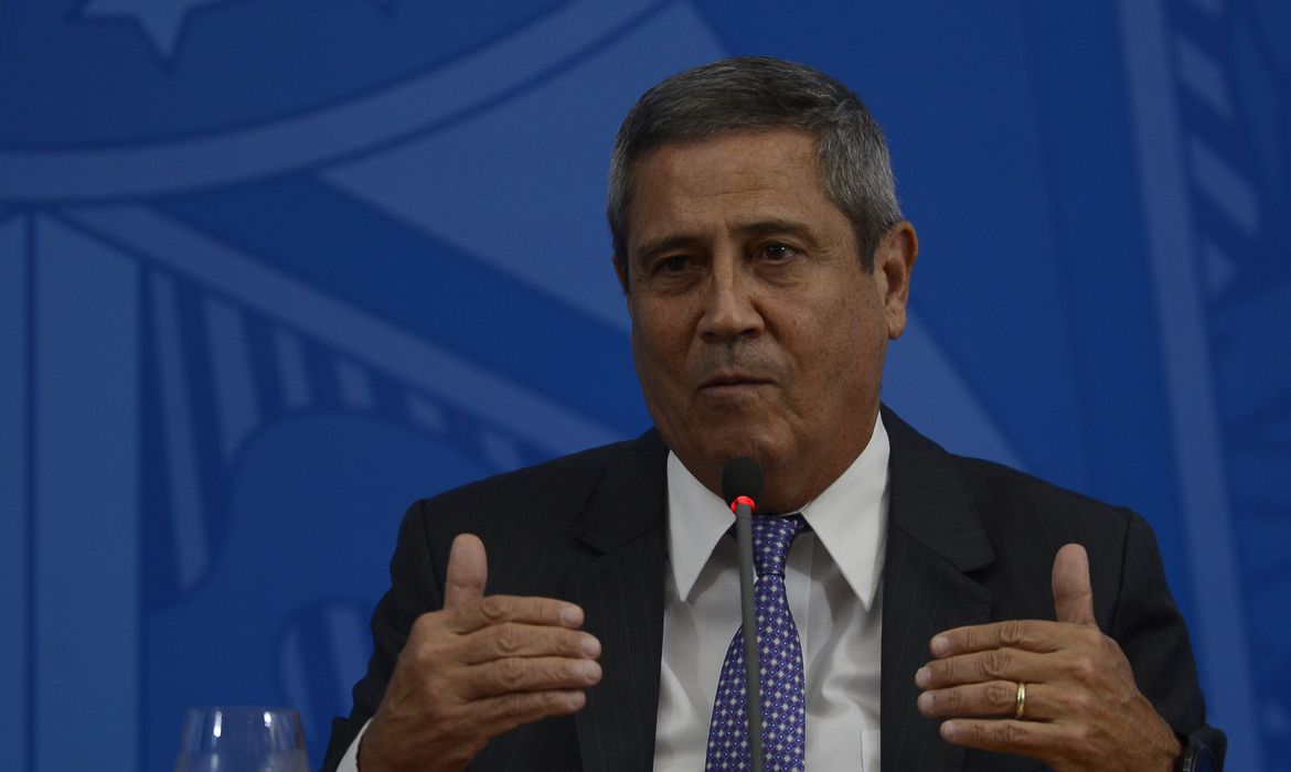 General tem segurança pública como marca e seria alternativa a Flávio Bolsonaro