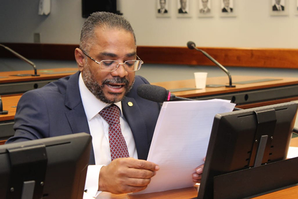 Projeto de lei é de autoria do deputado federal Márcio Marinho (Republicanos-BA)