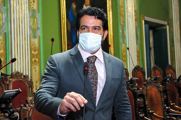 O vereador Paulo Magalhães Jr. (União Brasil), líder do governo na Câmara Municipal