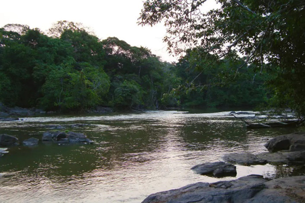 Rio Machadinho d’Oeste, em Rondônia