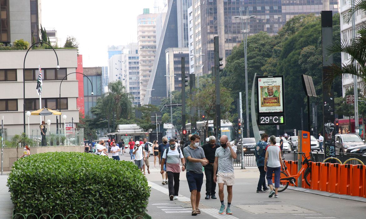 Estudo mostra como o hormônio do crescimento age no cérebro e ajuda a estimular o apetite