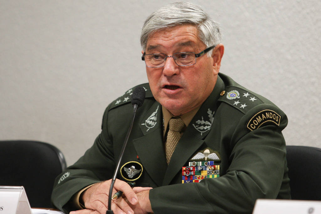 General Luis Carlos Gomes Mattos, em 2011, quando foi sabatinado no Senado para indicação ao STM