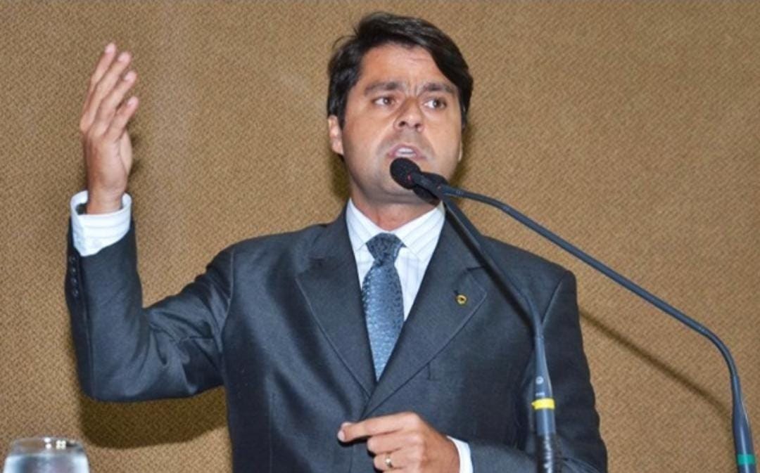 Comissão vota nesta quarta requerimentos para convocar duas pessoas envolvidas na compra malsucedida feita pelo Consórcio do Nordeste Comissão vota nesta quarta requerimentos para convocar duas pessoas envolvidas na compra malsucedida feita pelo Consórcio do Nordeste