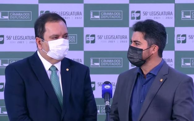 Deputado baiano e o senador Marcos Rogério concederam coletiva na tarde desta segunda (21)