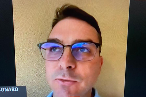 O senador Flávio Bolsonaro (PL)