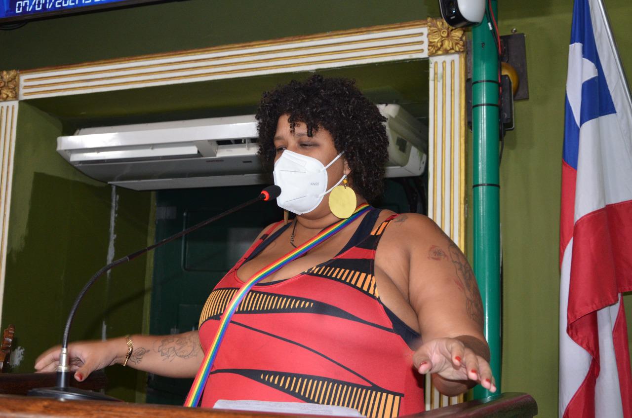 Co-vereadora Laina Crisóstomo