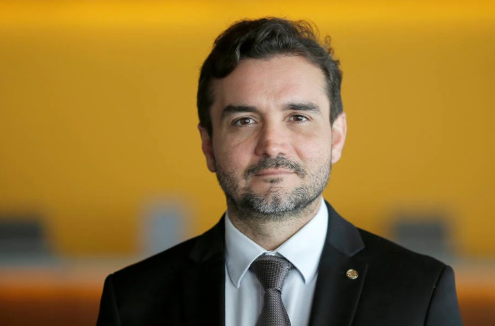 O relator da reforma do Imposto de Renda, deputado Celso Sabino